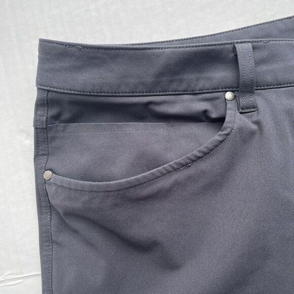 Lululemon ABC 5 Pocket Warpstreme Commuter Pants Men 38x32 Performance Golf Work - Picture 10 of 14